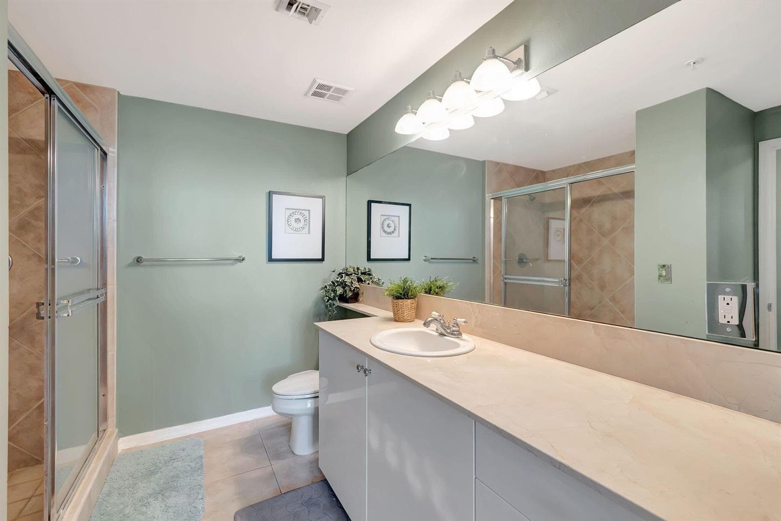 806 E Windward Way 401 photo 17
