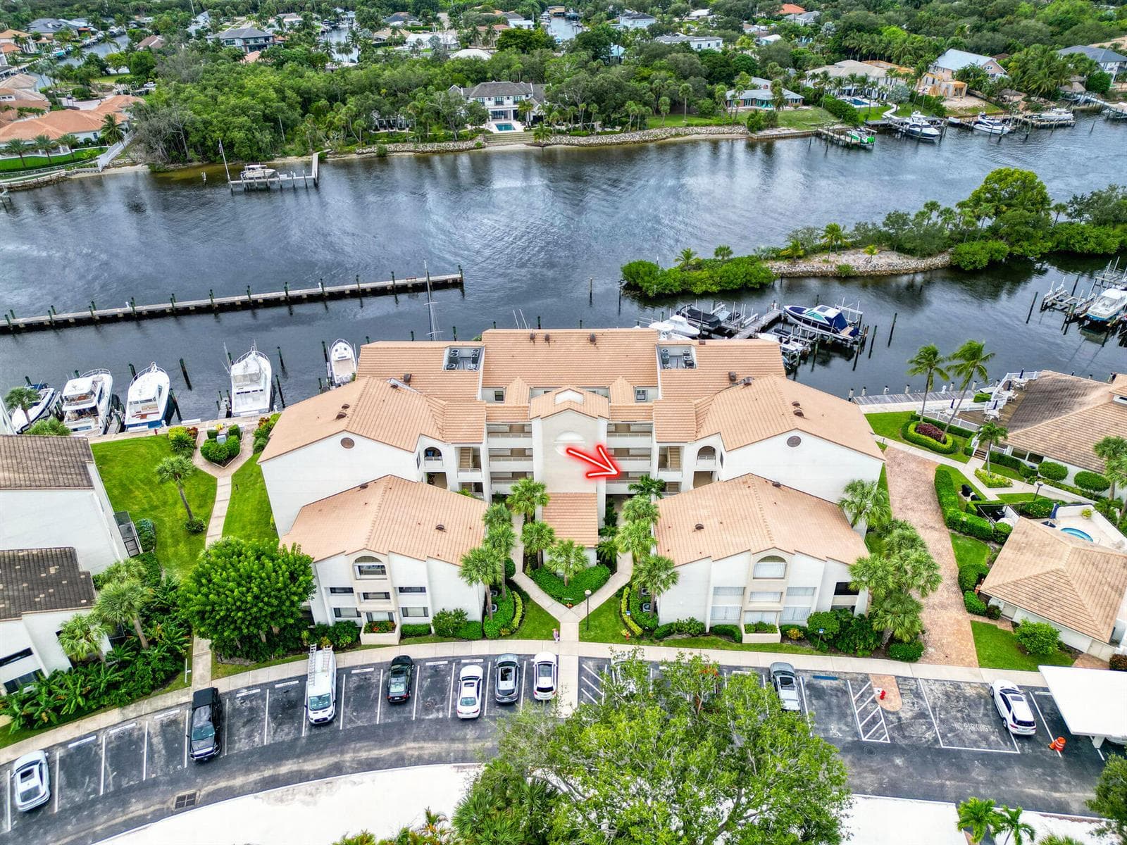 827 Oak Harbour Drive photo 2