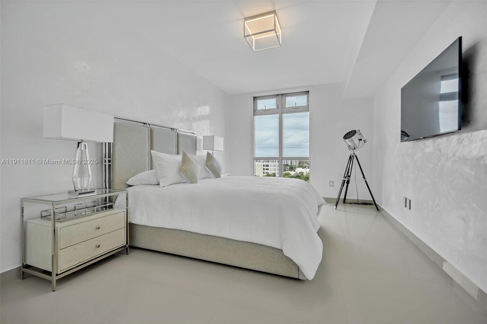 17301 Biscayne Blvd 910 photo 18