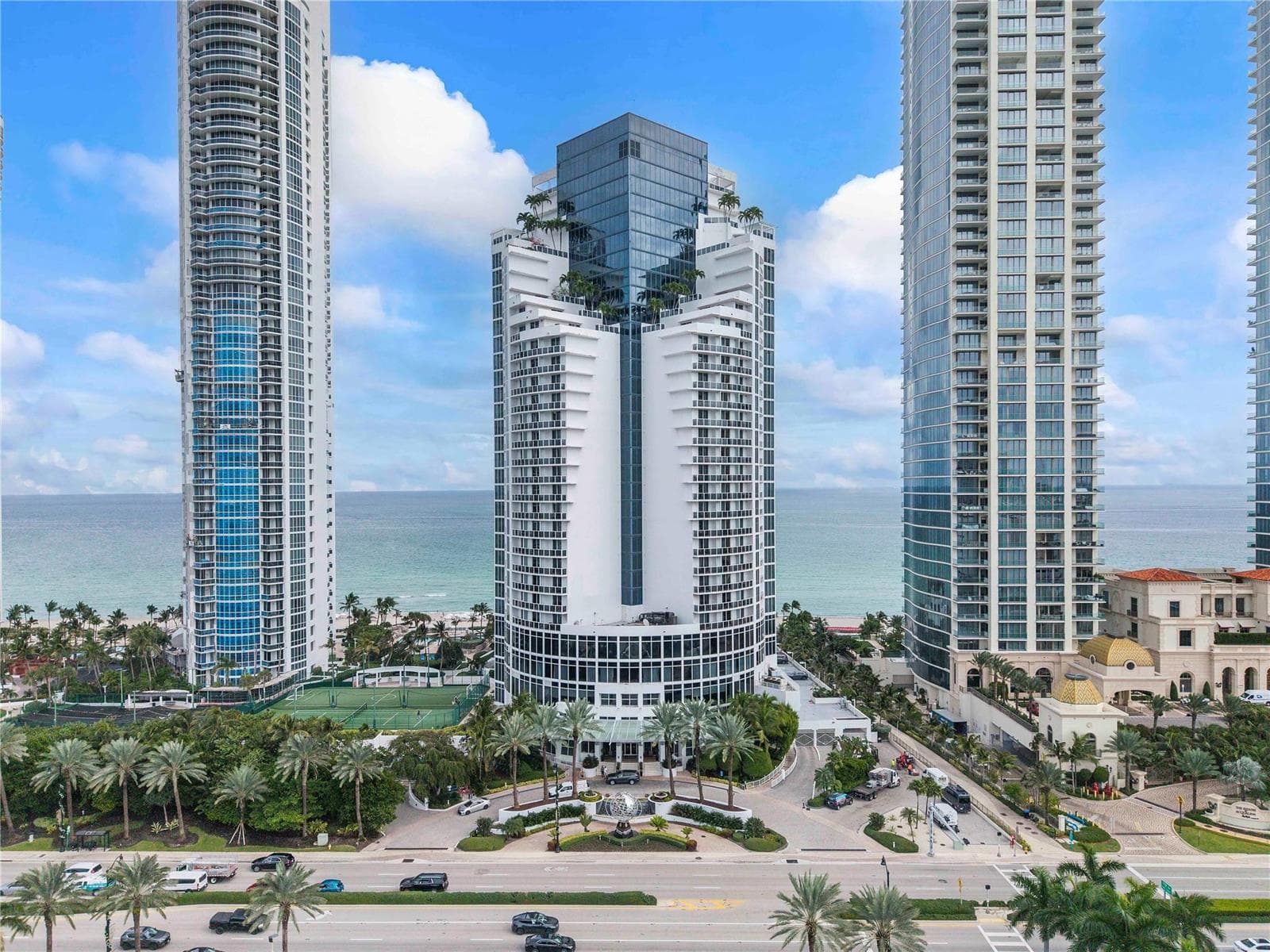 18001 Collins Avenue 2806 photo 1
