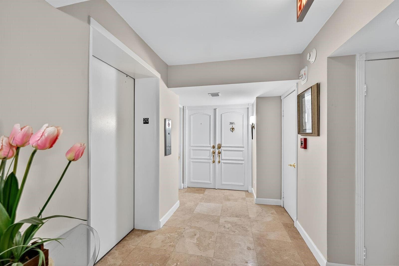 4280 Galt Ocean Drive 20-A photo 3