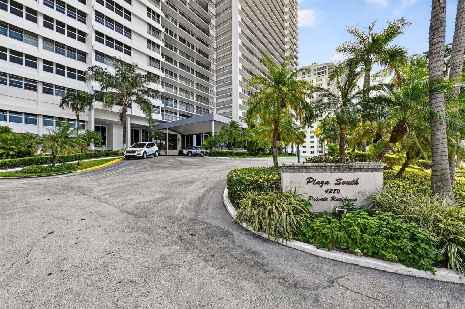 4280 Galt Ocean Drive 20-A photo 1