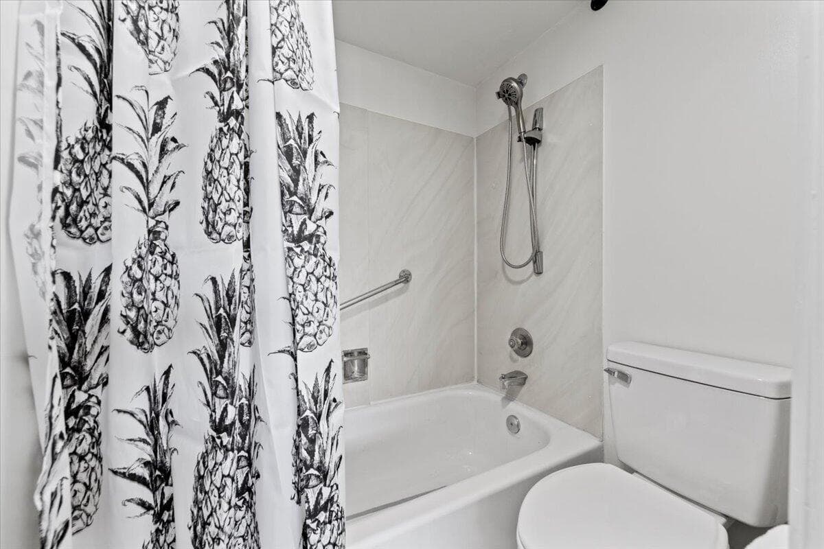 300 Waterway Drive S 308 photo 9
