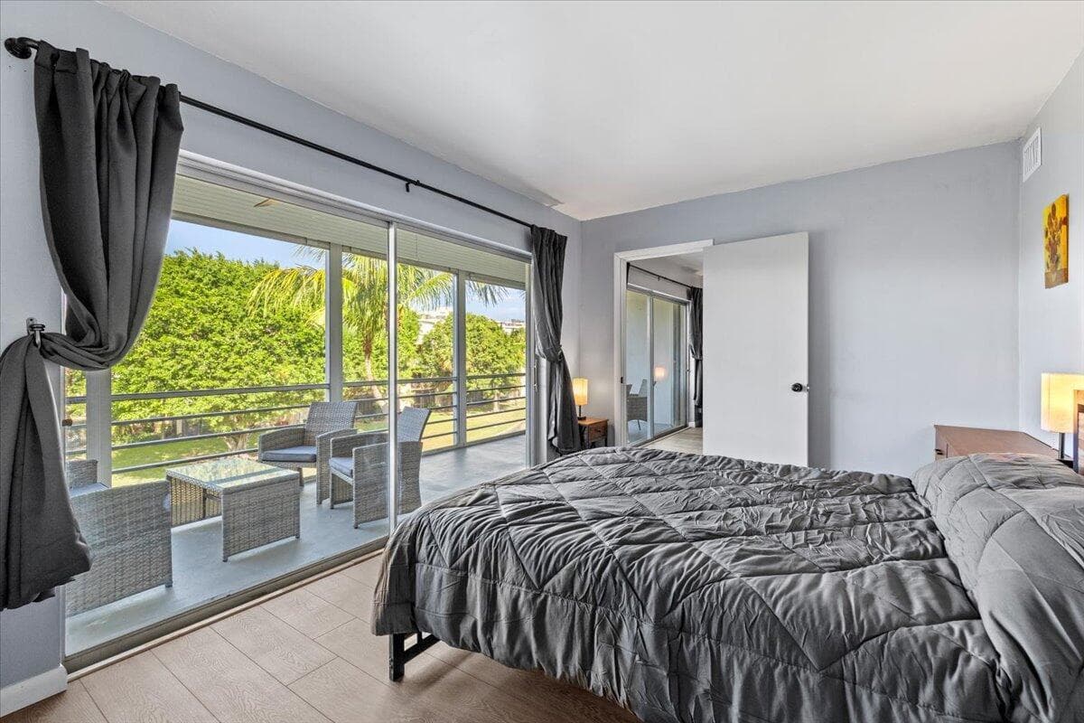 300 Waterway Drive S 308 photo 14