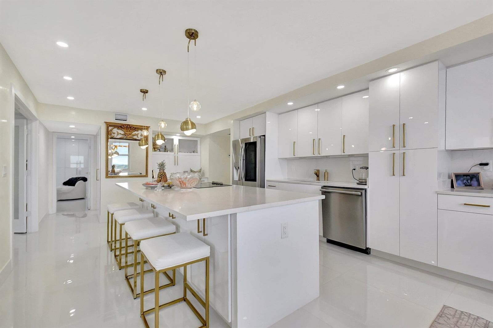 5440 N Ocean Drive 1002 photo 13