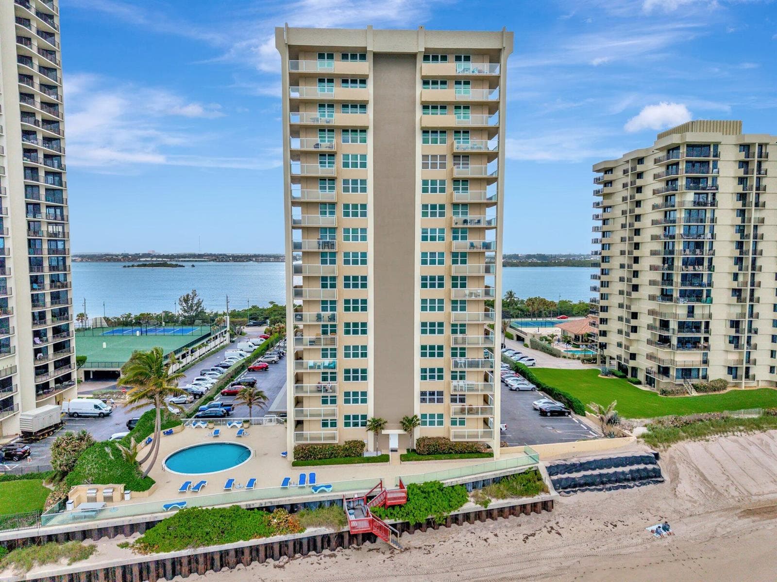 5440 N Ocean Drive 1002 photo 3