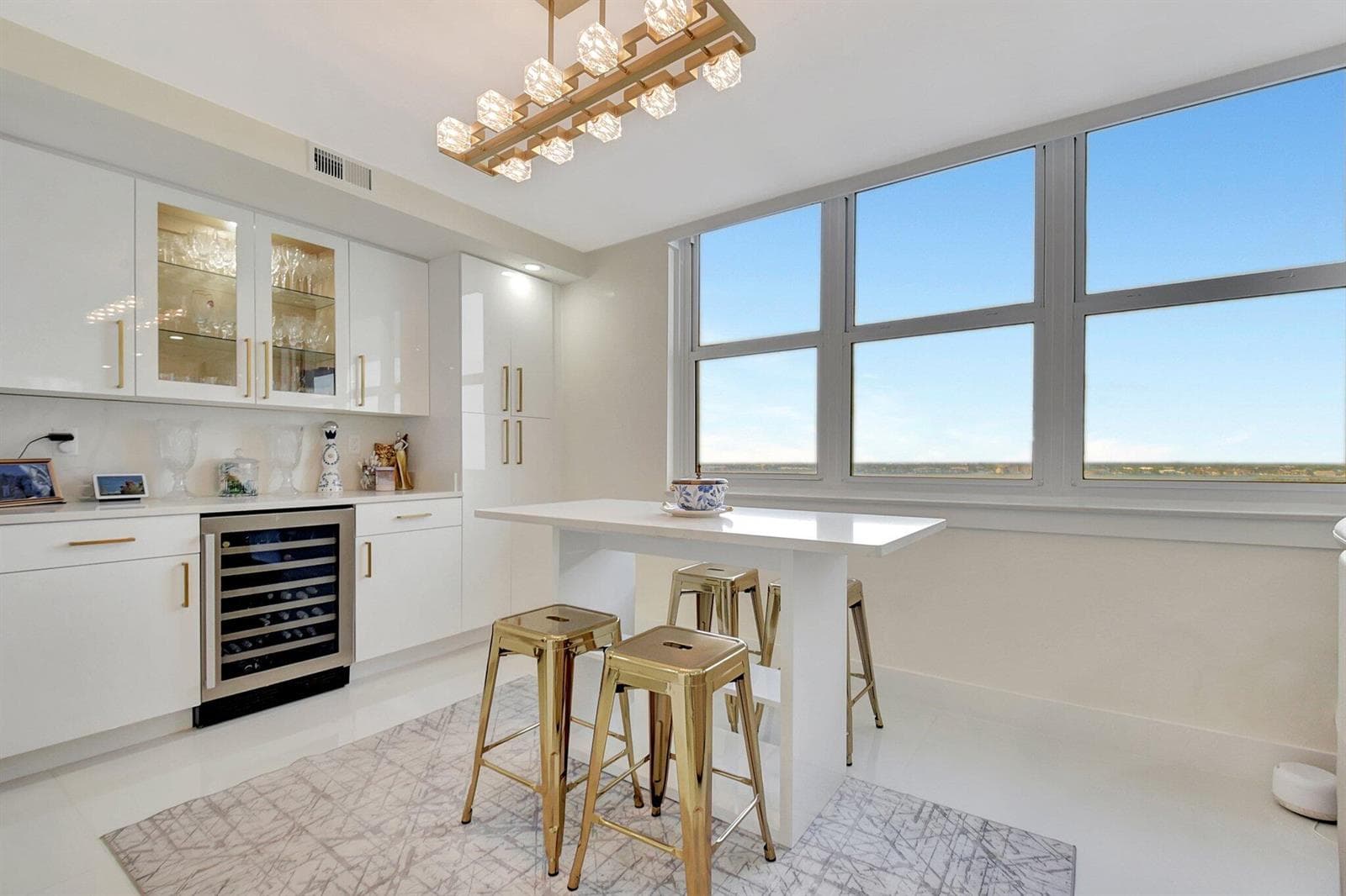5440 N Ocean Drive 1002 photo 20