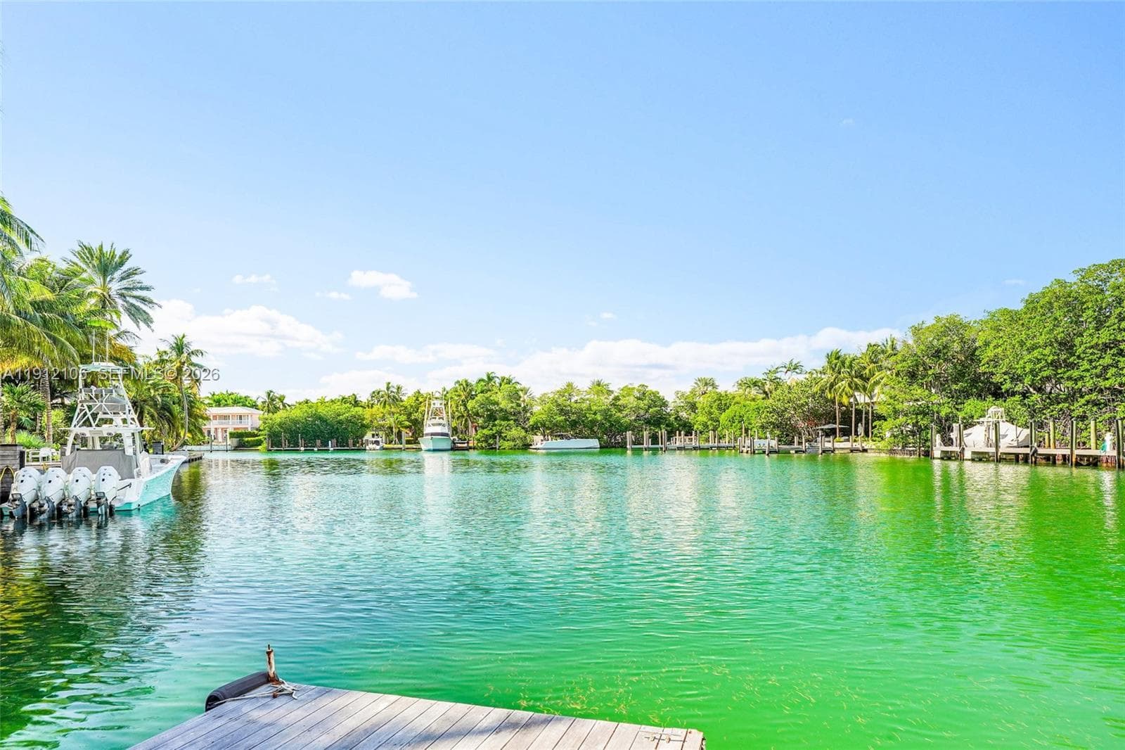 550 Harbor Dr photo 14