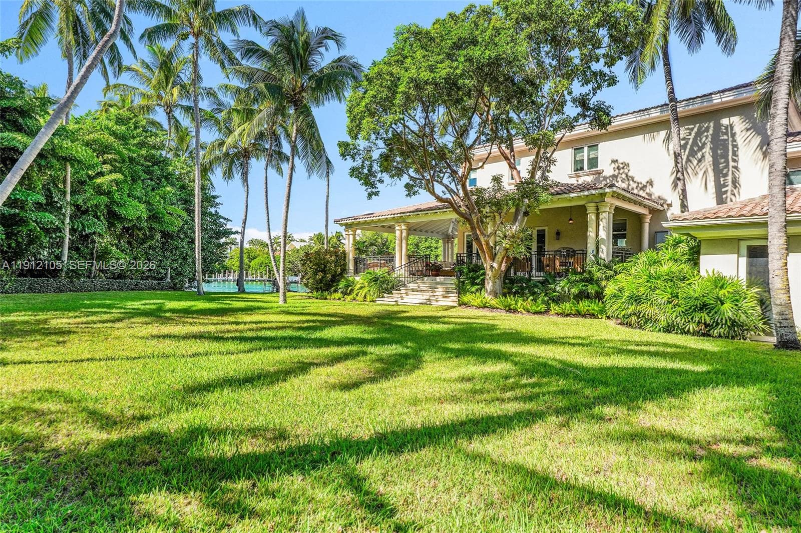 550 Harbor Dr photo 15