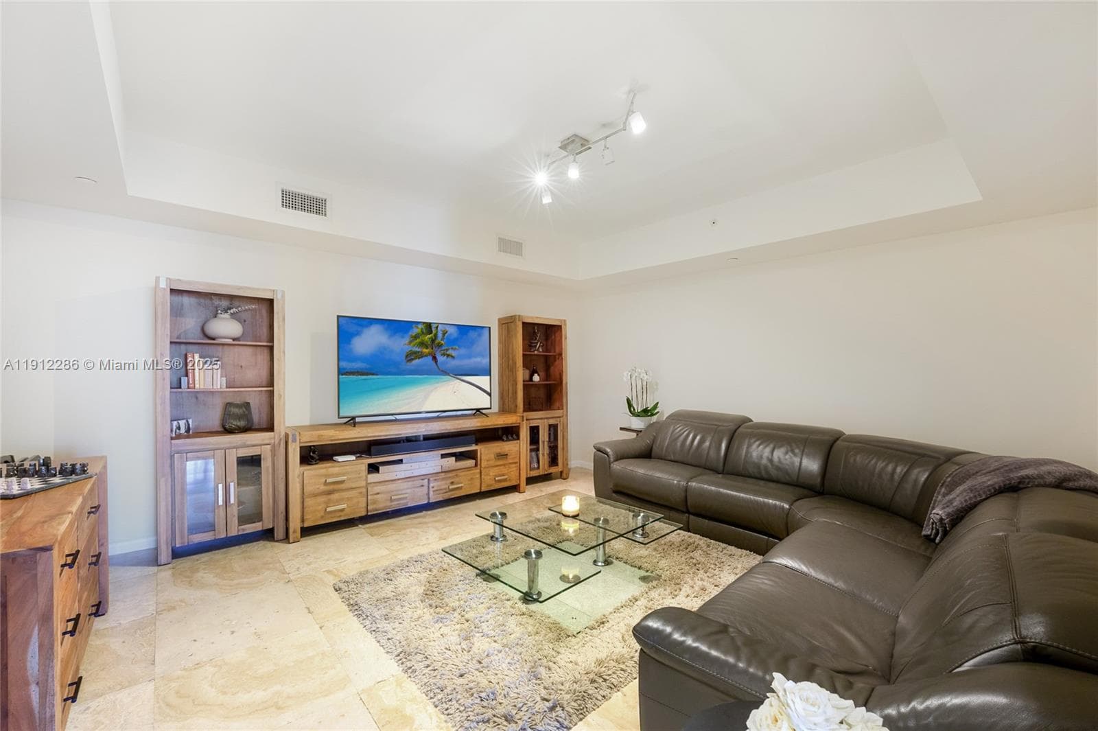 3301 NE 183rd St 1607 photo 8