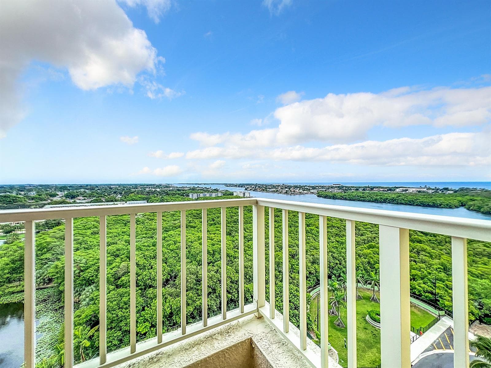 700 E Boynton Beach Boulevard 1408 photo 4