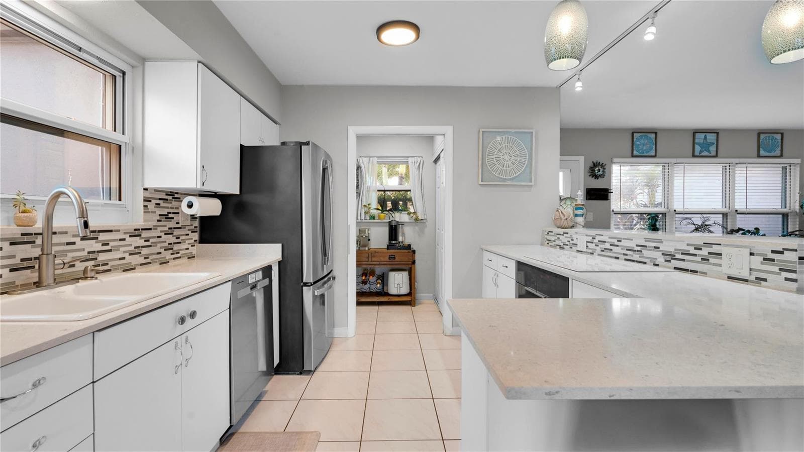935 Nautilus Isle photo 12