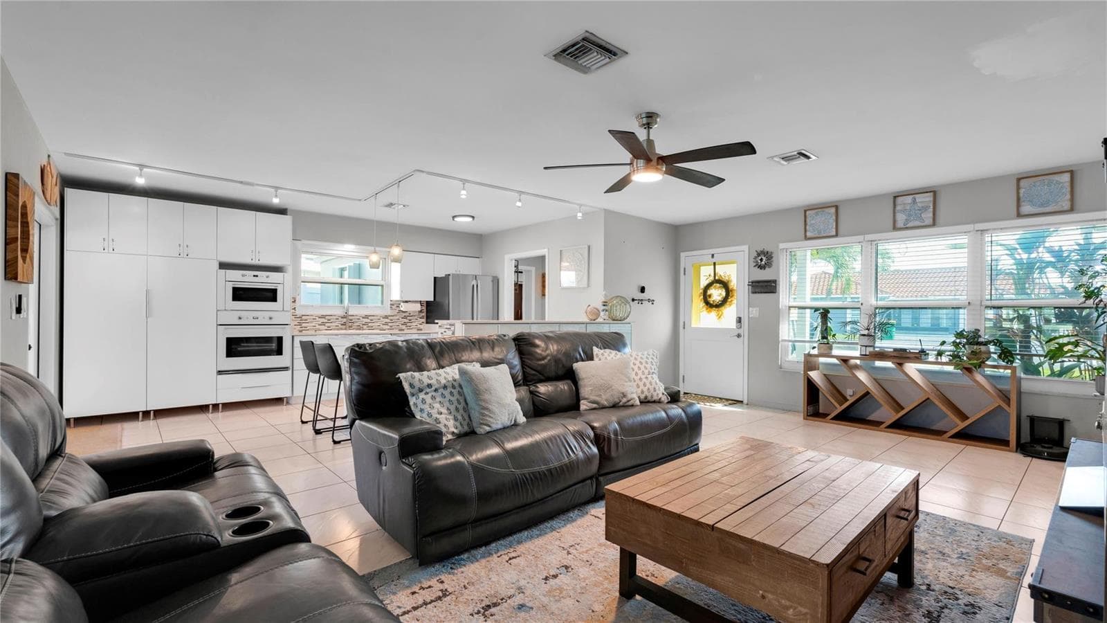 935 Nautilus Isle photo 7