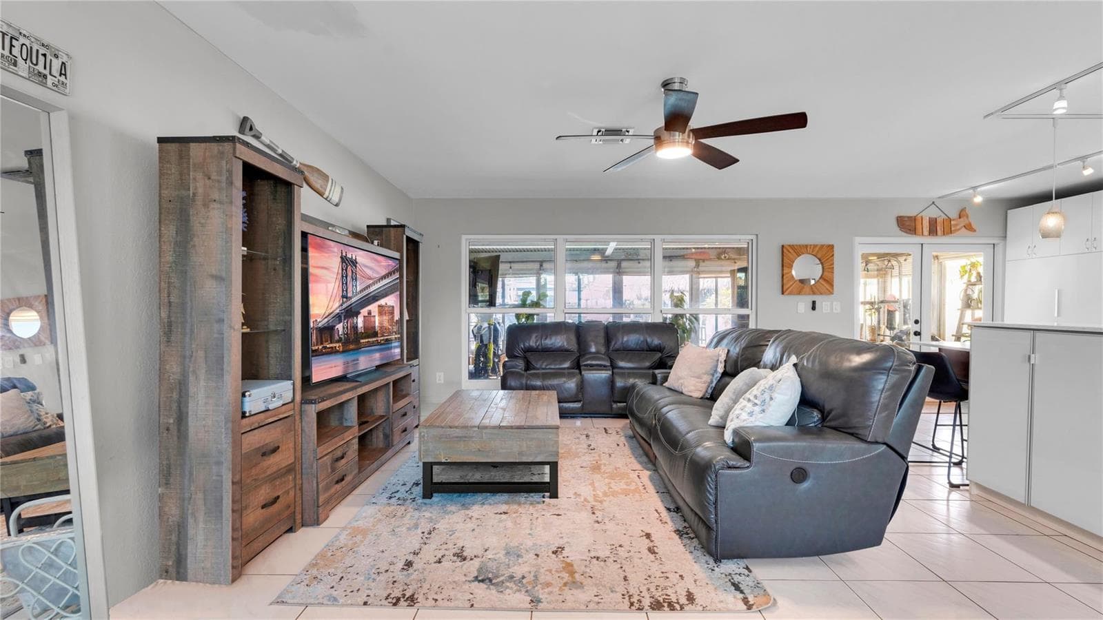 935 Nautilus Isle photo 8