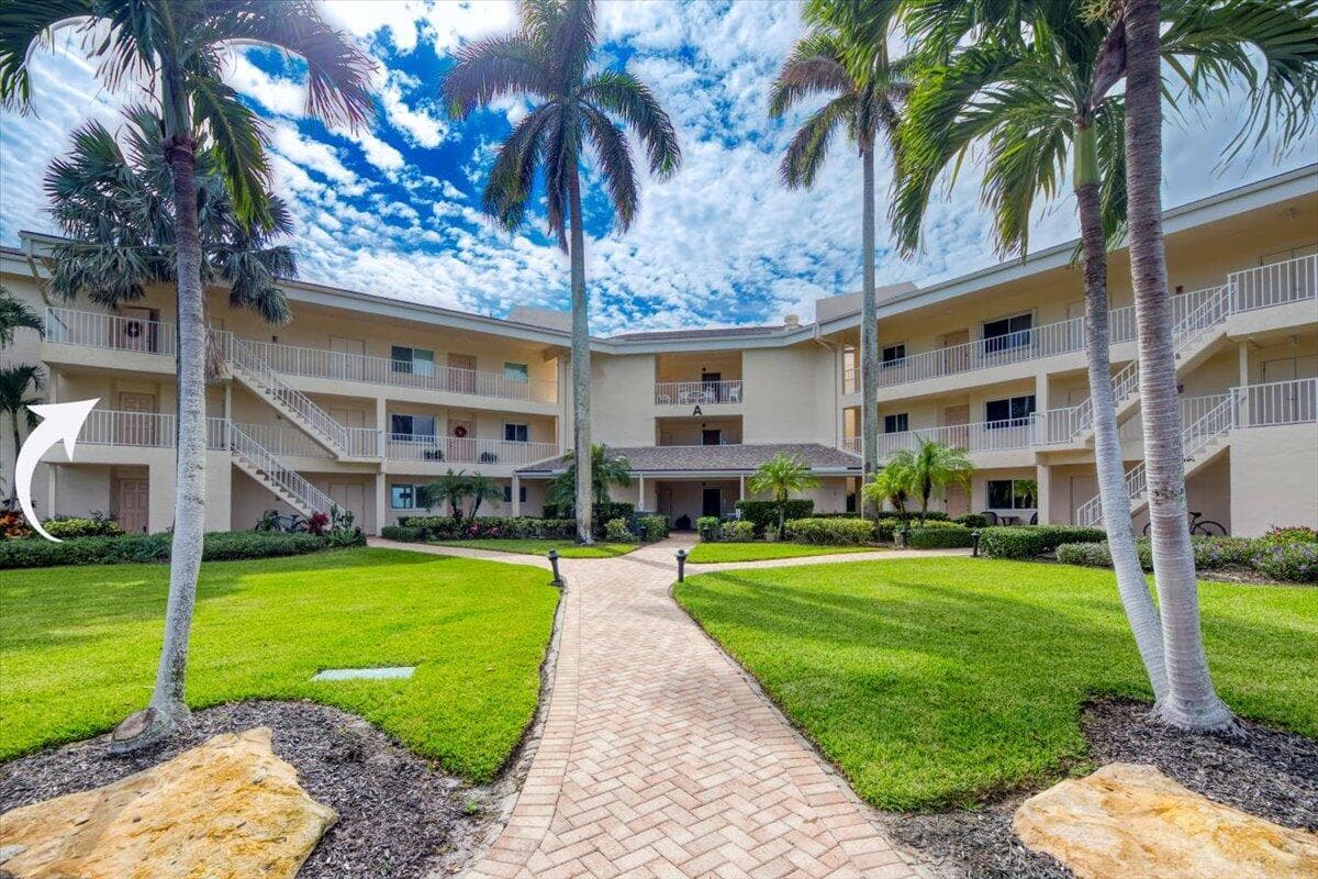 2370 NE Ocean Boulevard A201 photo 3
