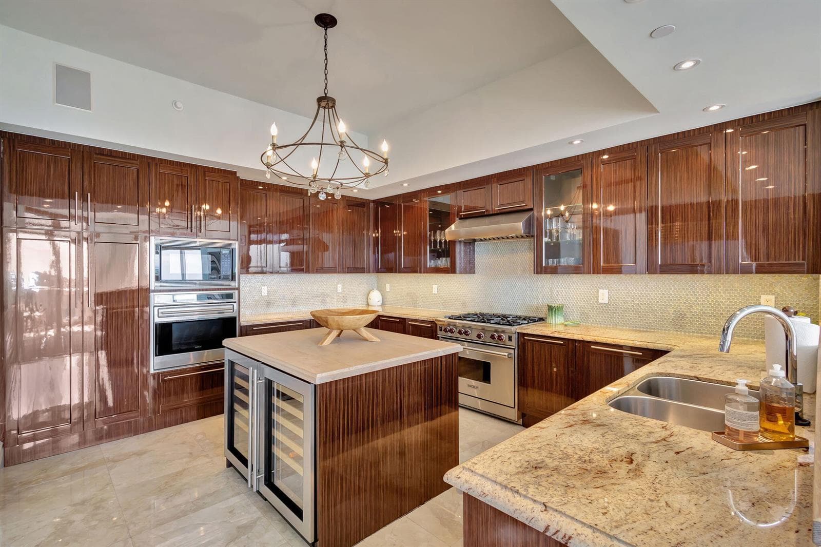 2700 N Ocean Drive 804a photo 24