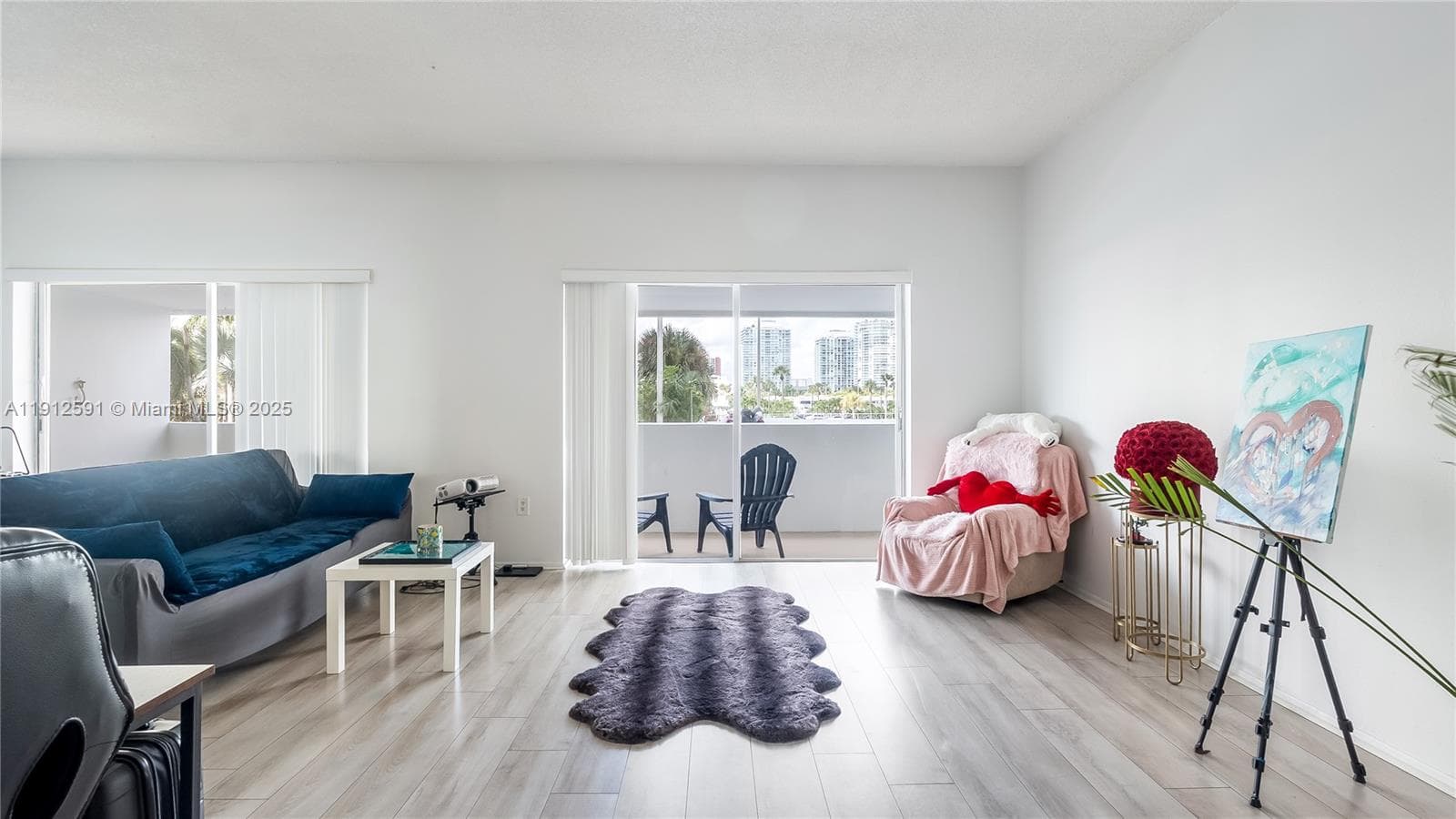 500 Bayview Dr 117 photo 11