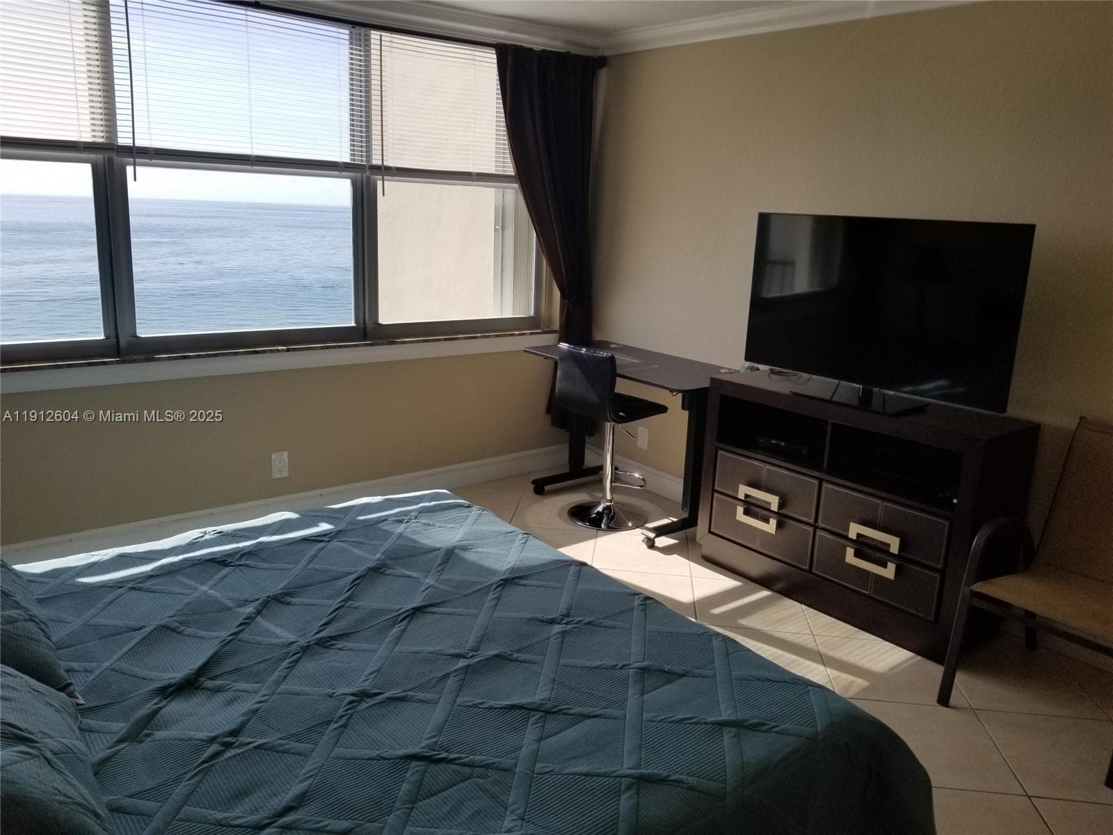 2101 S Ocean Dr 1702 photo 16