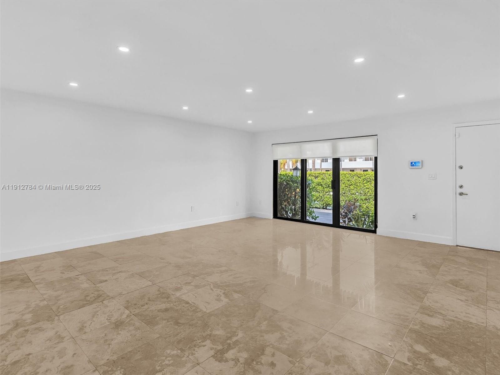 3776 NE 166th St 108 photo 13