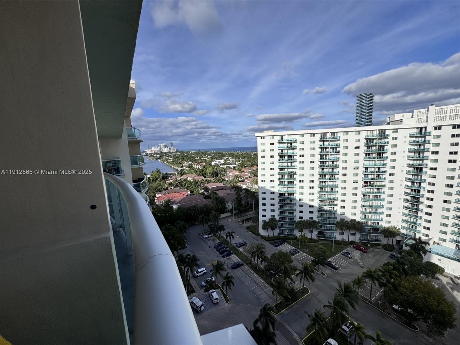 19390 Collins Ave 1608 photo 12