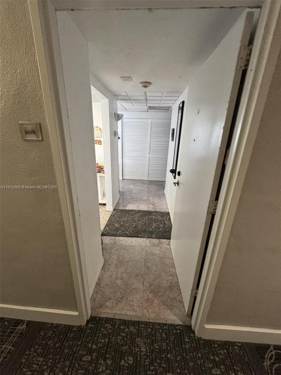 19390 Collins Ave 1608 photo 15