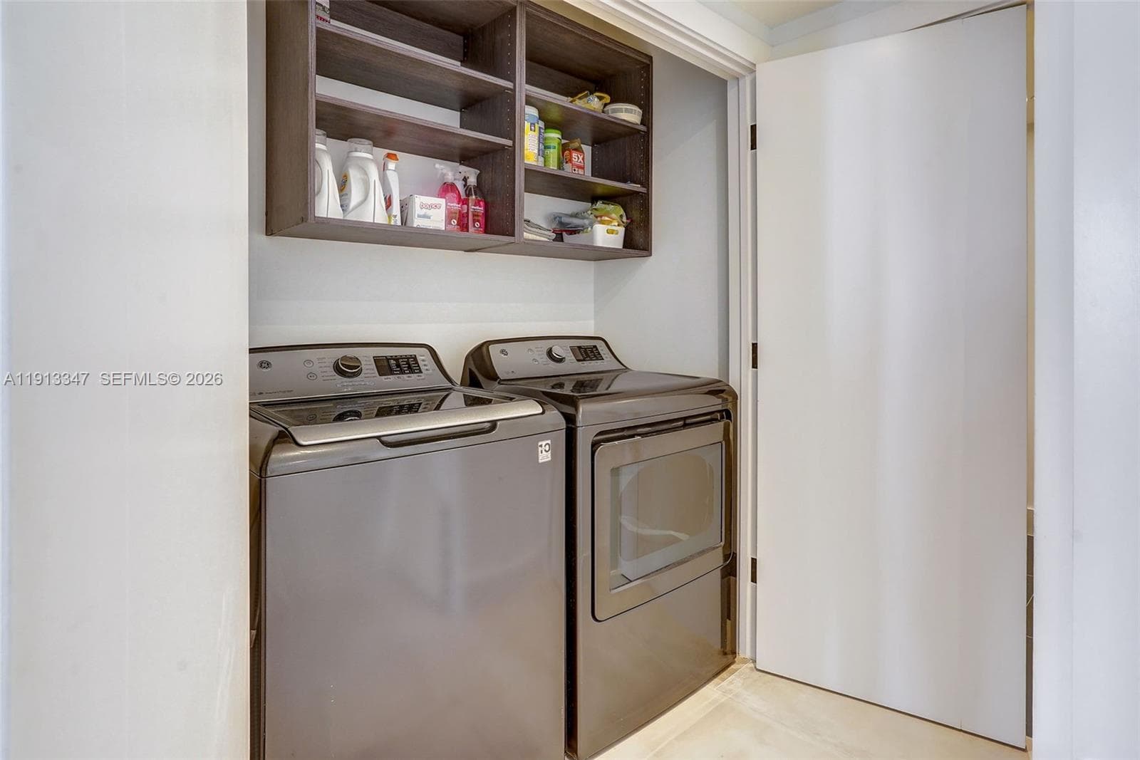 20191 Country Club Dr 802 photo 16