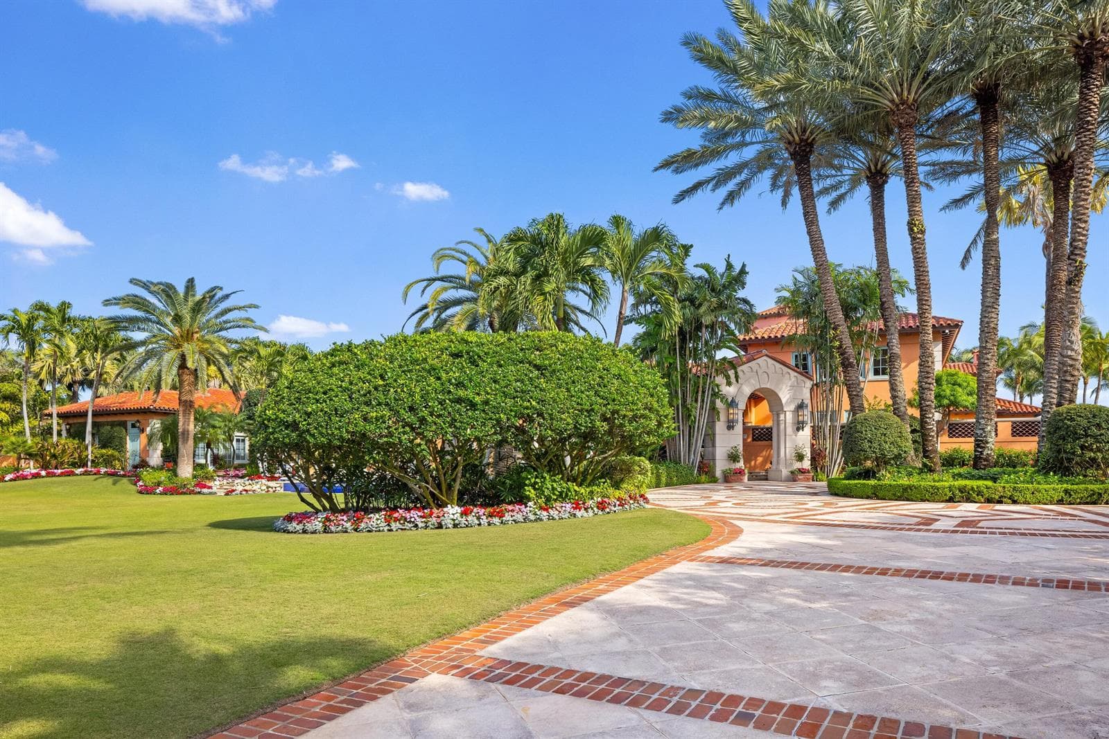 1491 N Ocean Boulevard photo 12