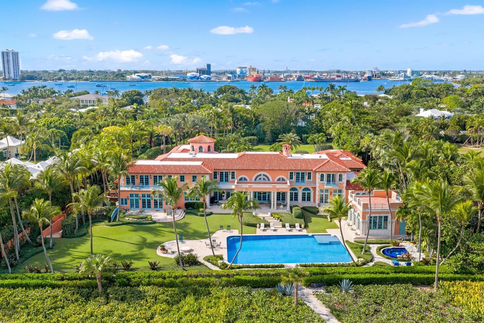 1491 N Ocean Boulevard photo 4