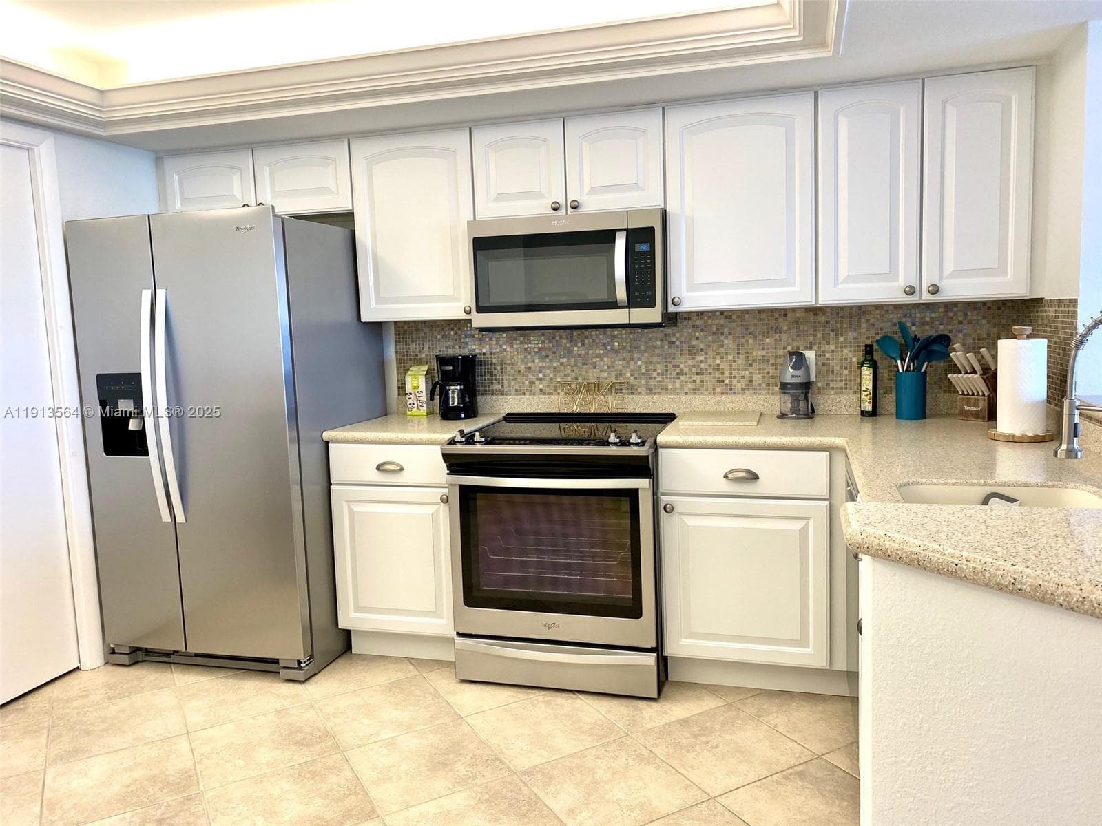 2800 N Highway A1a 803 photo 9