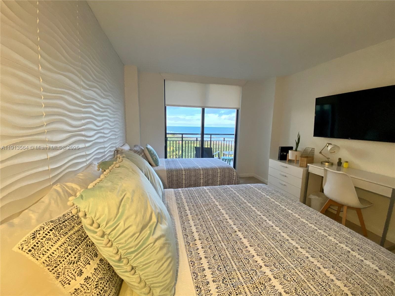 2800 N Highway A1a 803 photo 10