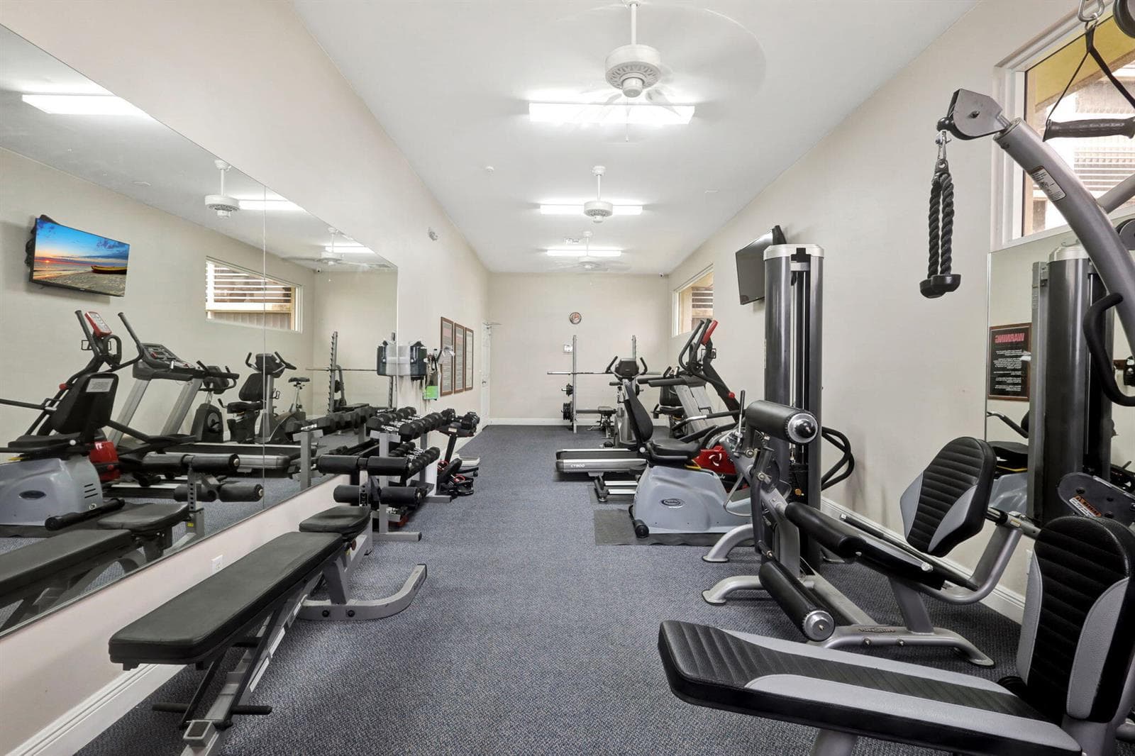 105 Paradise Harbour Boulevard 109 photo 25