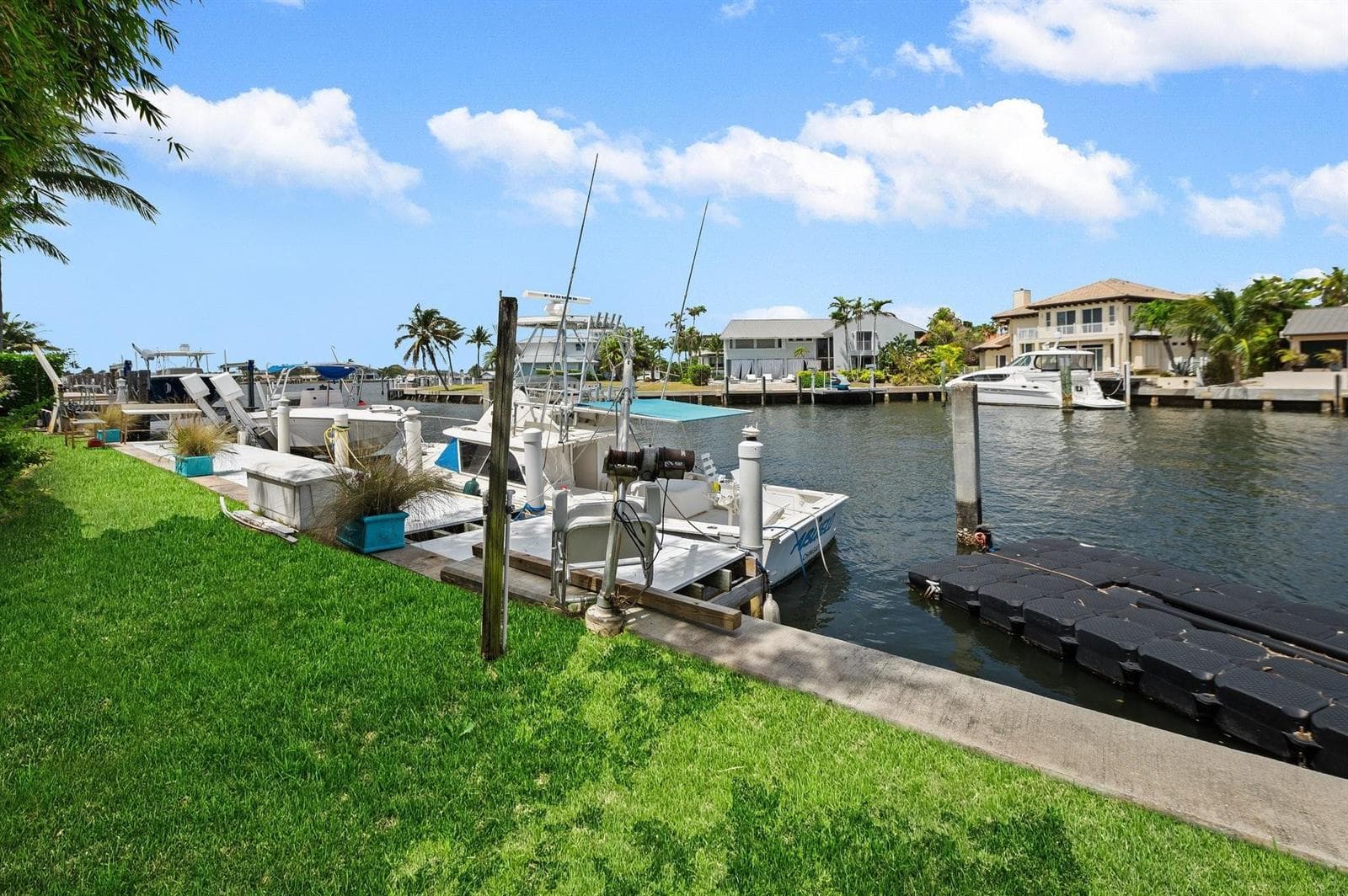 3 Sabal Island Drive photo 12
