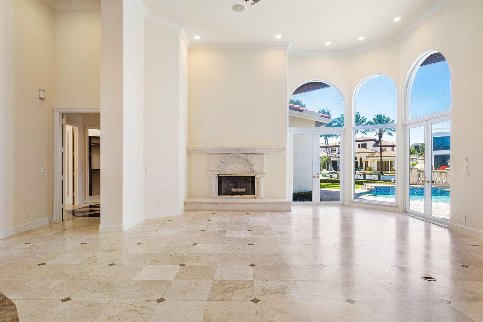 159 W Coconut Palm Road photo 13