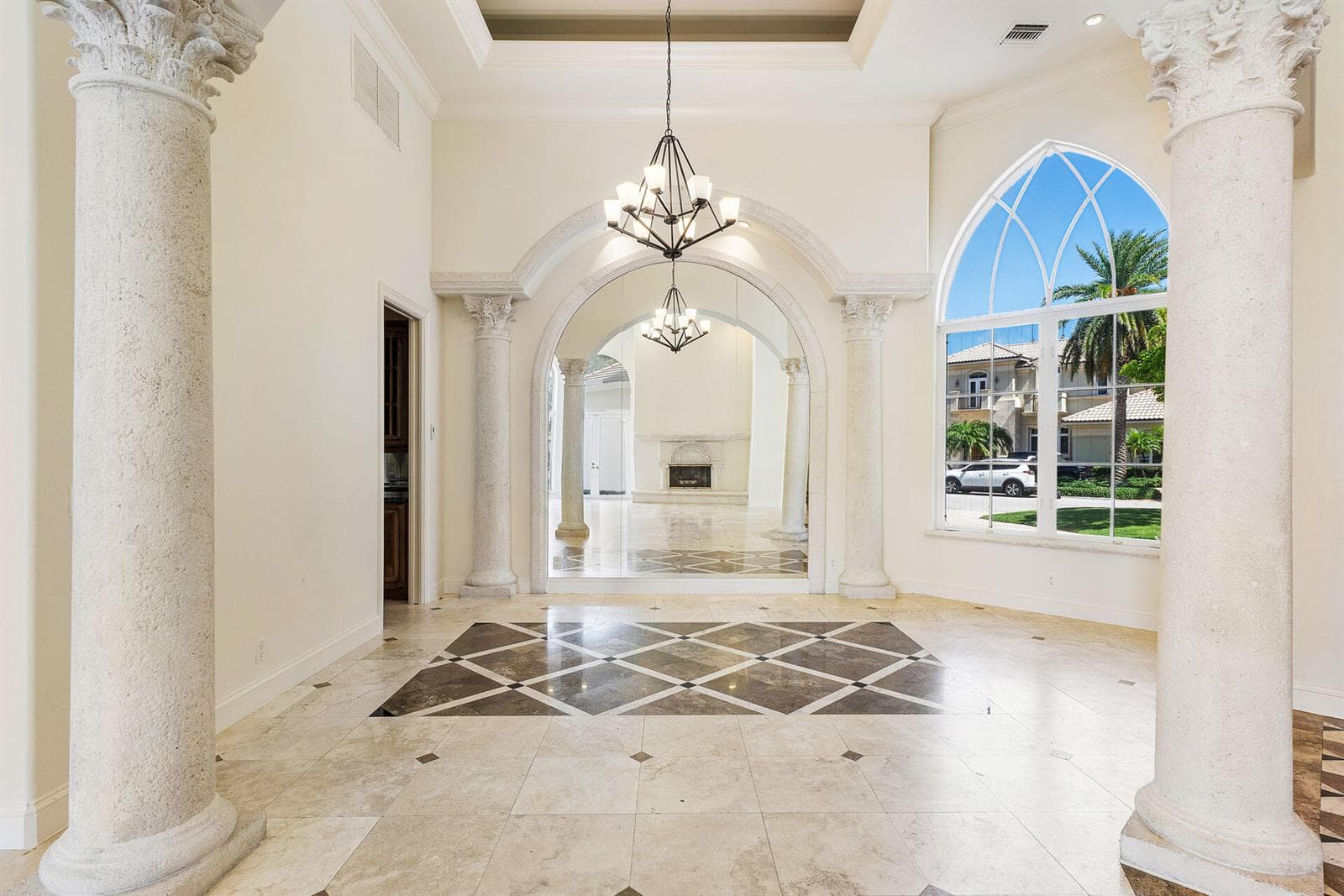159 W Coconut Palm Road photo 11