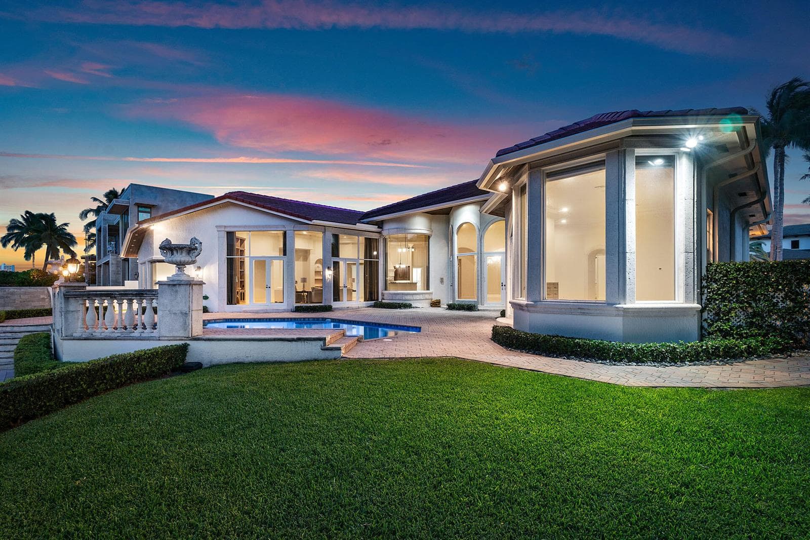 159 W Coconut Palm Road photo 4