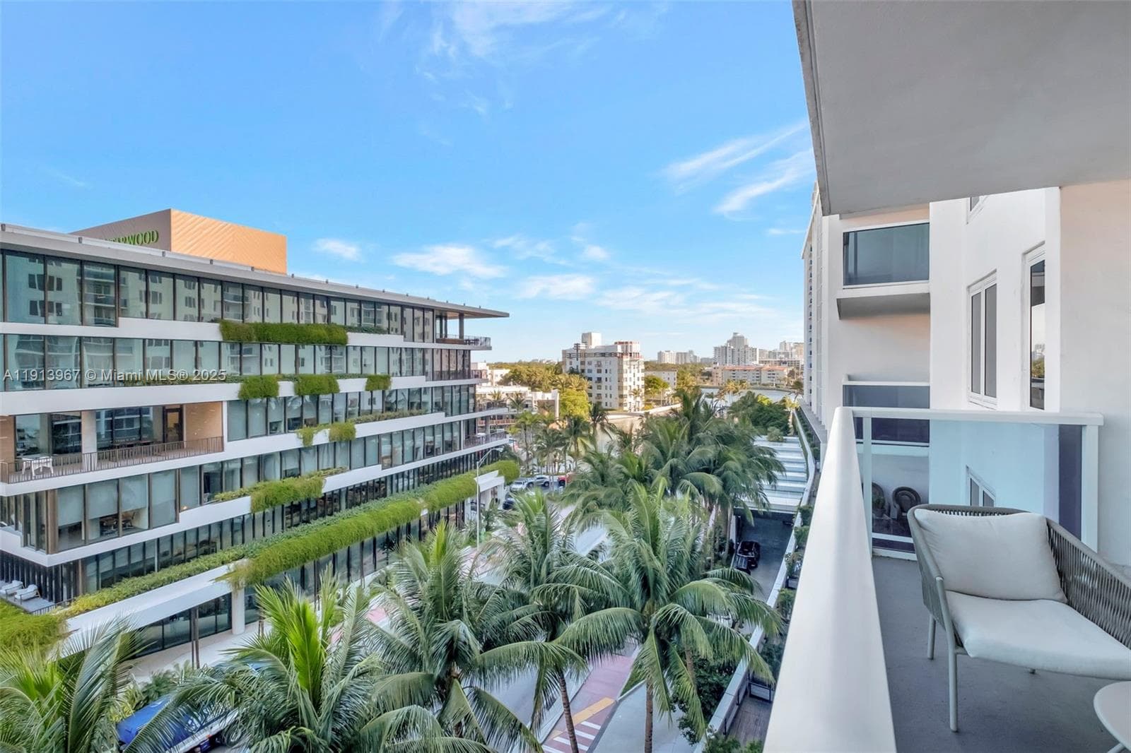 2301 Collins Ave 634 photo 22