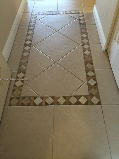 3701 Country Club Dr 1901 photo 11