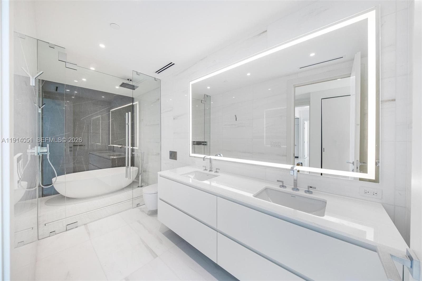 300 Biscayne Boulevard Way 3506W photo 22