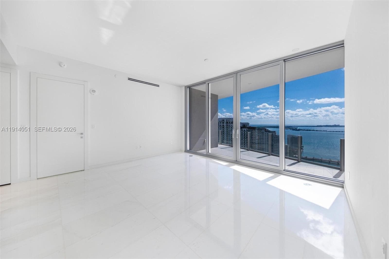 300 Biscayne Boulevard Way 3506W photo 9