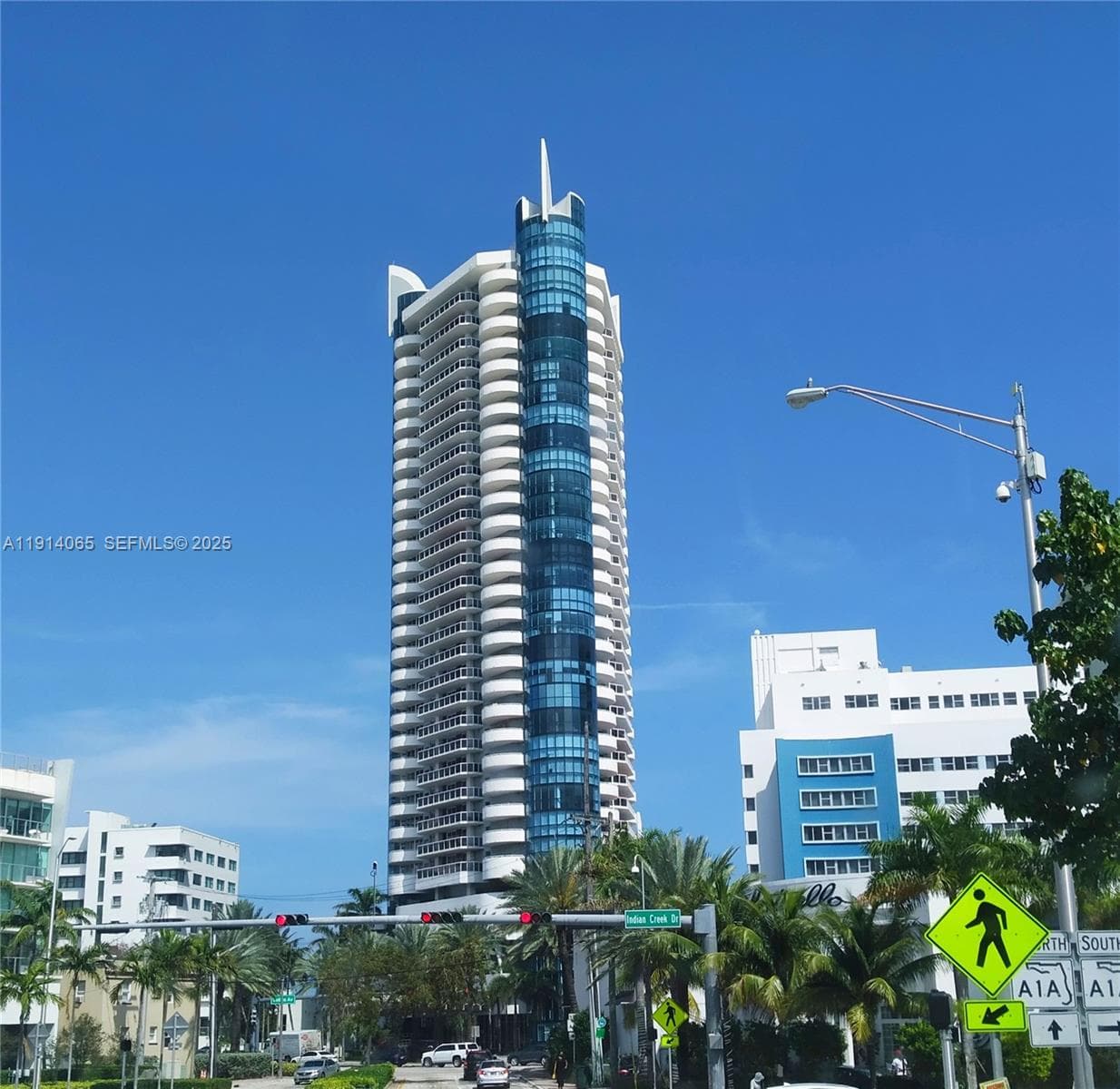 6301 Collins Ave 901 photo 2