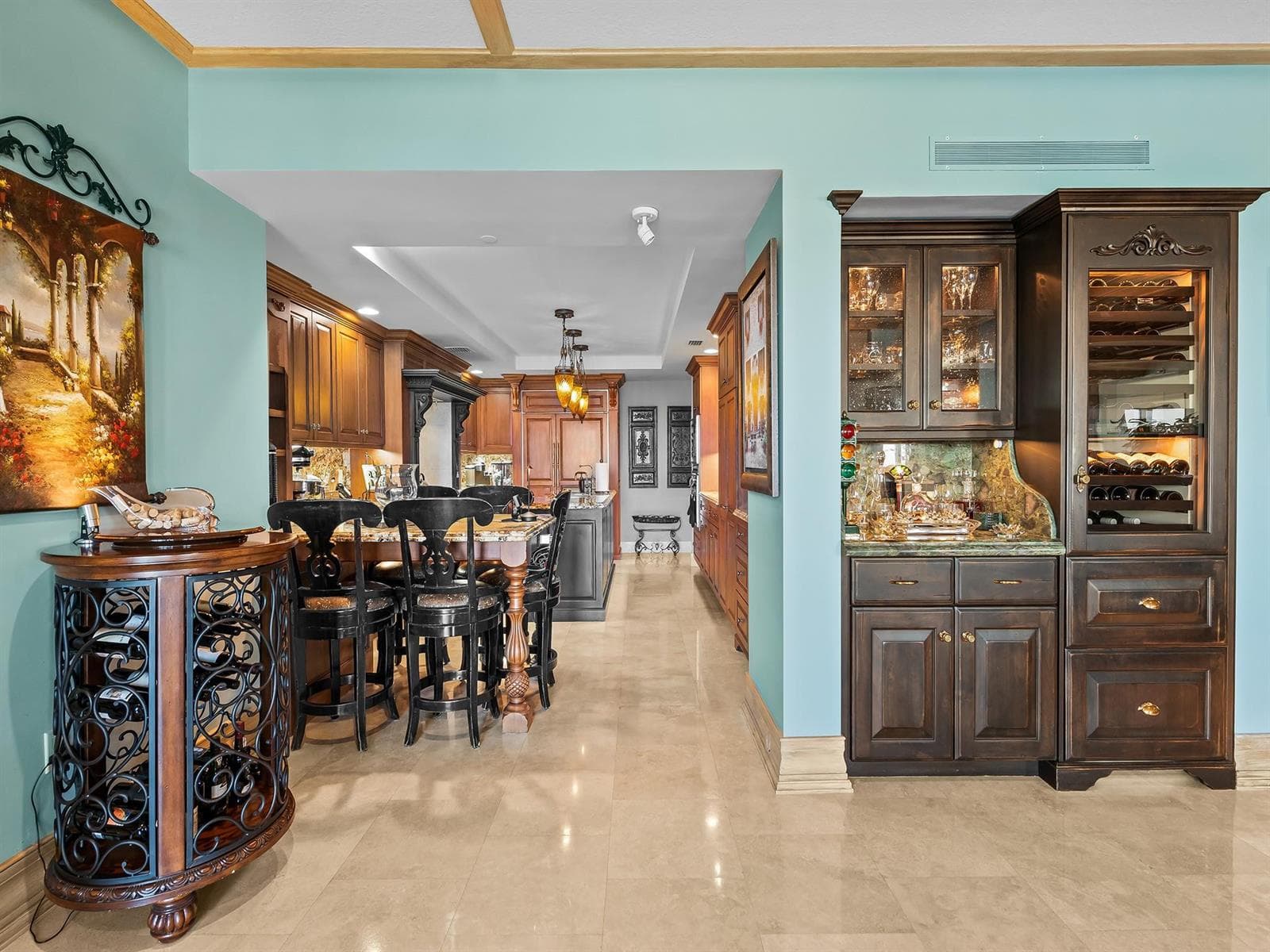 3055 Harbor Drive 1402 photo 13
