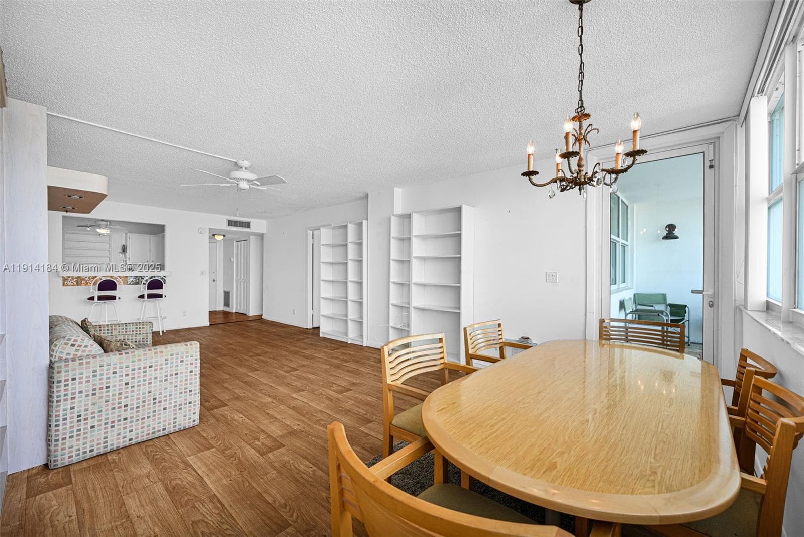 1410 S Ocean Dr 1603 photo 2