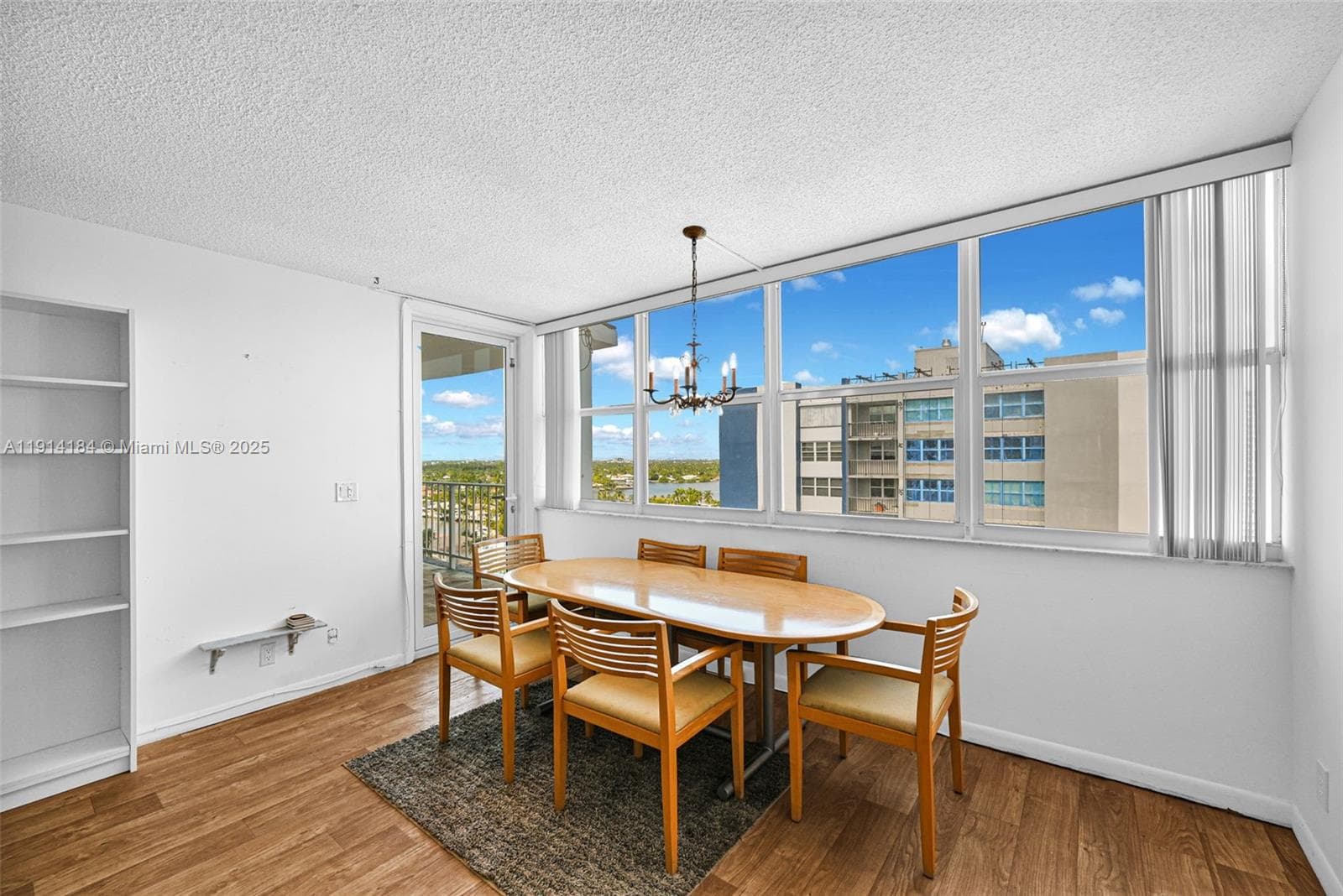 1410 S Ocean Dr 1603 photo 6