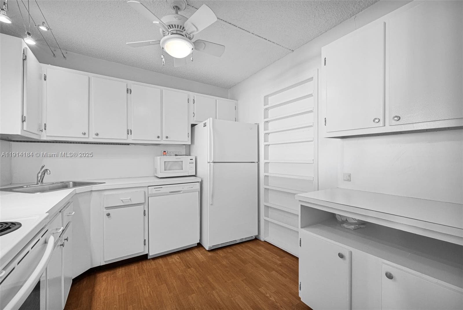 1410 S Ocean Dr 1603 photo 13