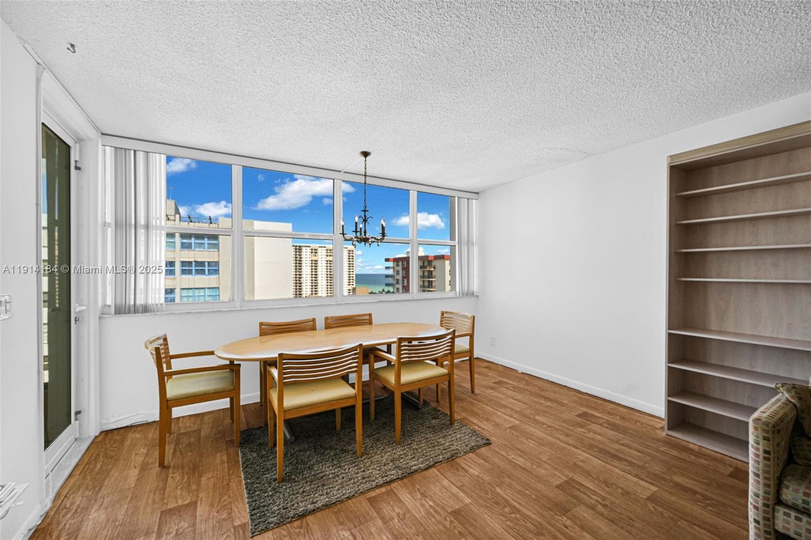 1410 S Ocean Dr 1603 photo 5