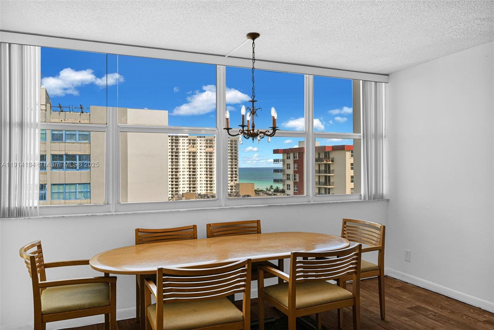 1410 S Ocean Dr 1603 photo 8