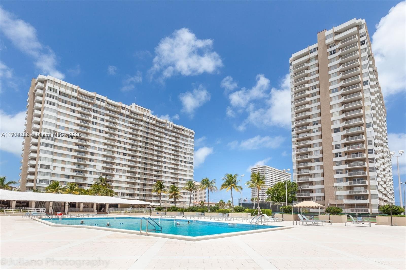1965 S Ocean Dr 10 M photo 2
