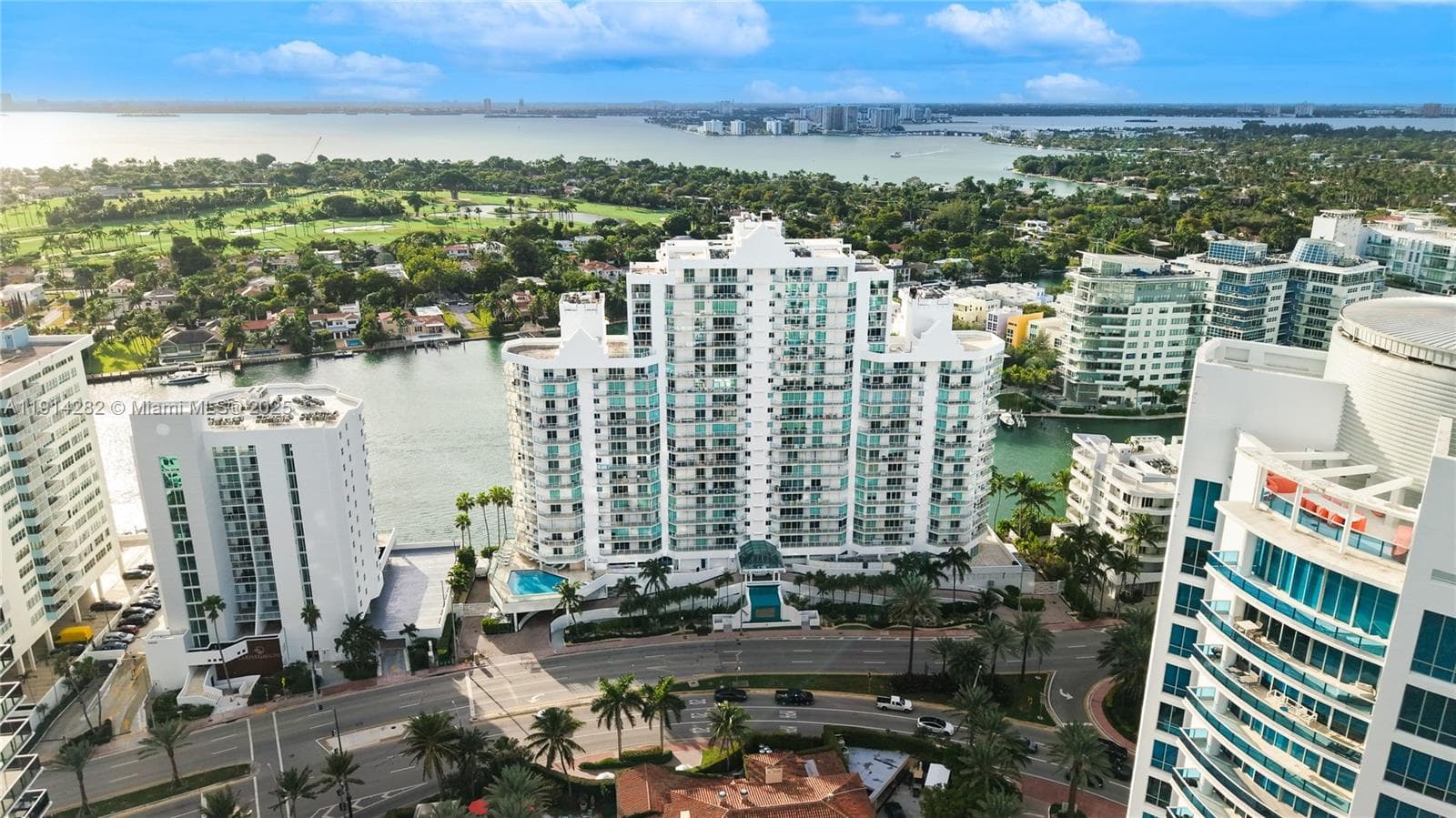 5900 Collins Ave 508 photo 2