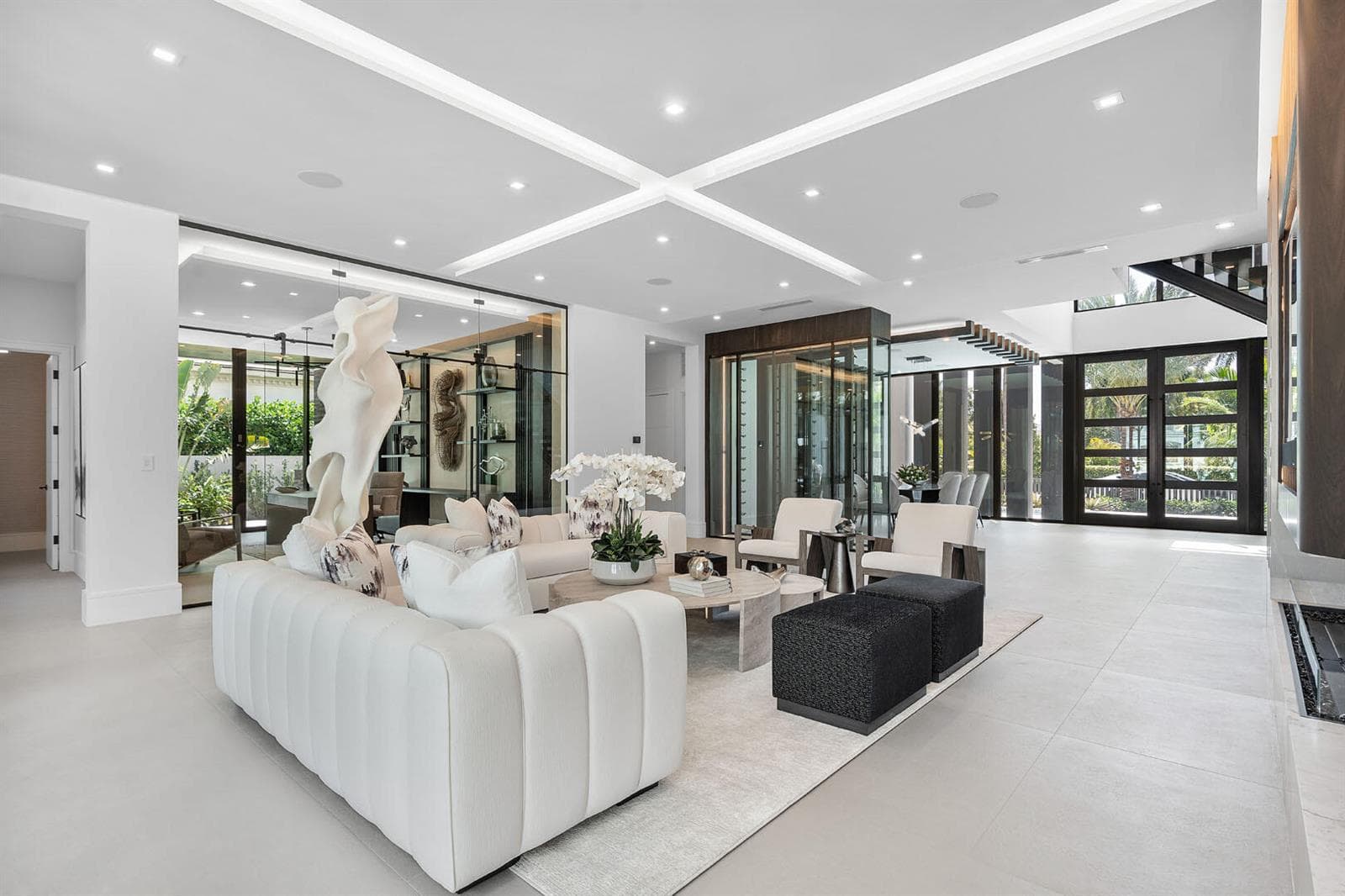 169 W Coconut Palm Road photo 13