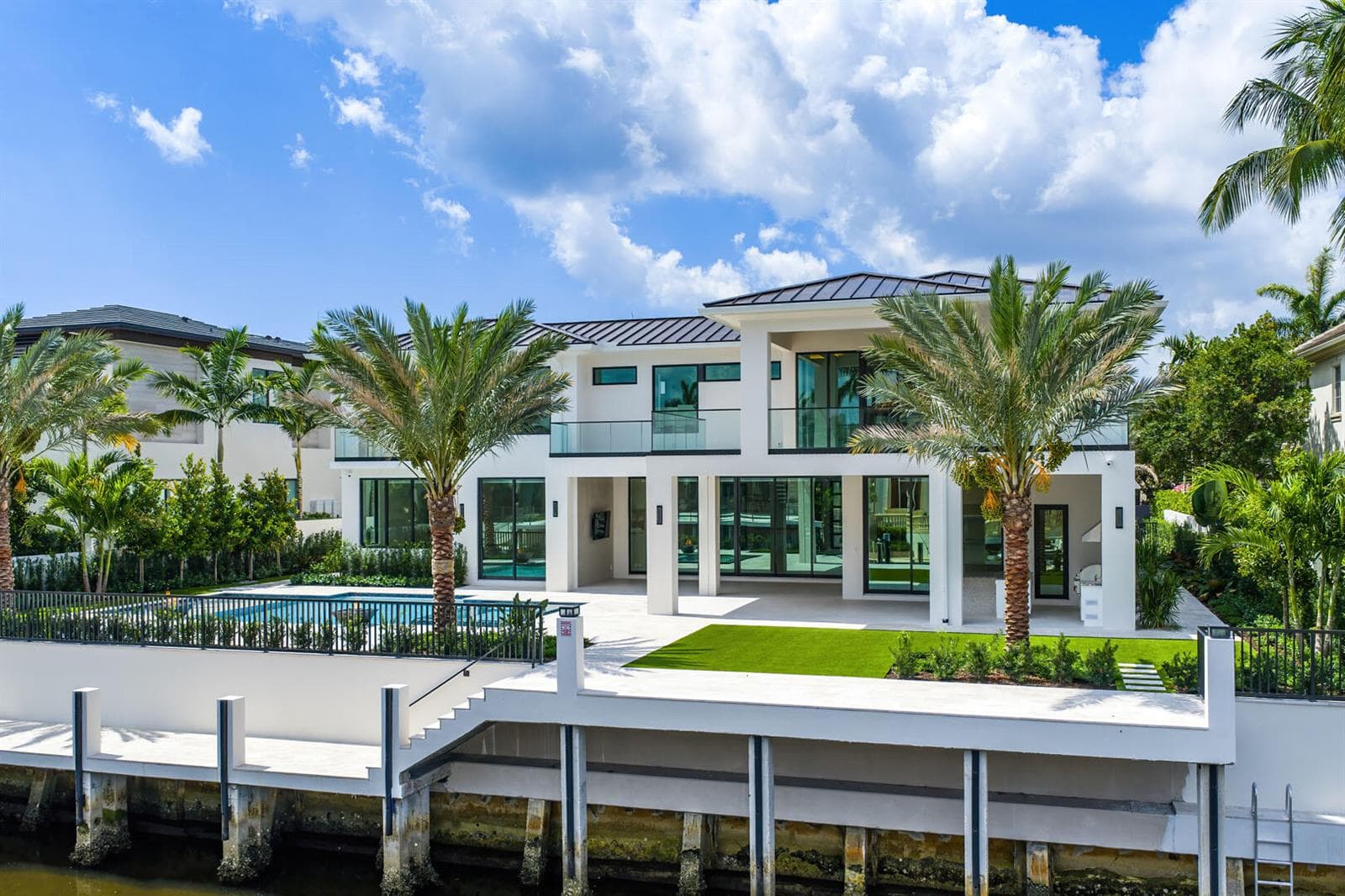 191 W Coconut Palm Road photo 2